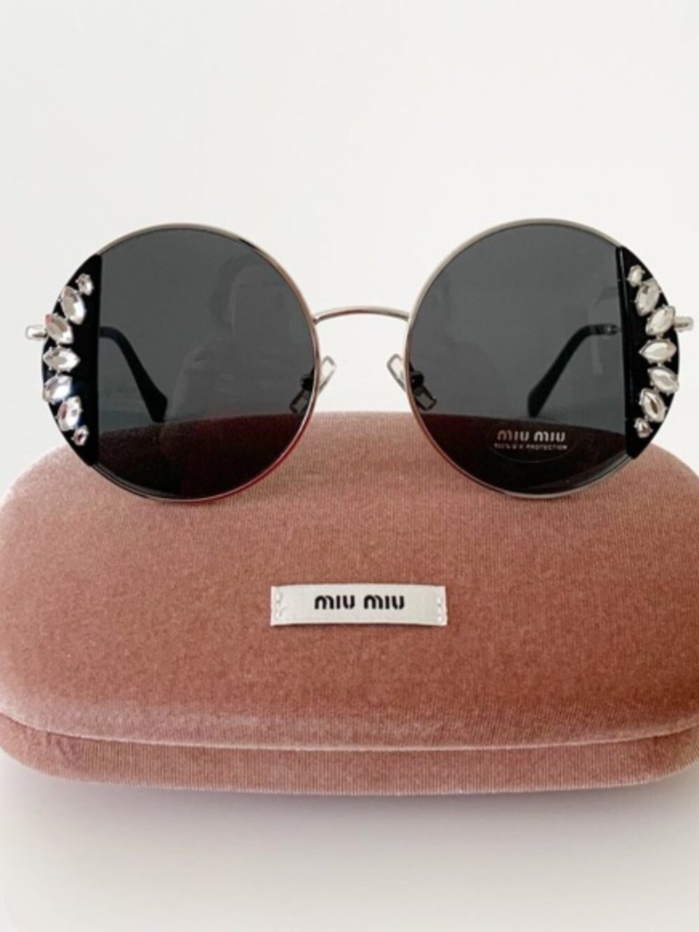 🕶✨✨👓 MIU MIU Sunglasses, New